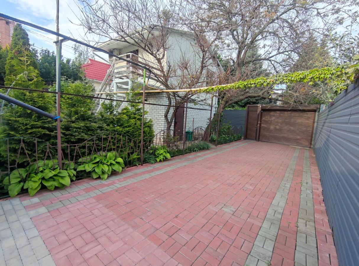 Guest House Odessa Sea Екстериор снимка